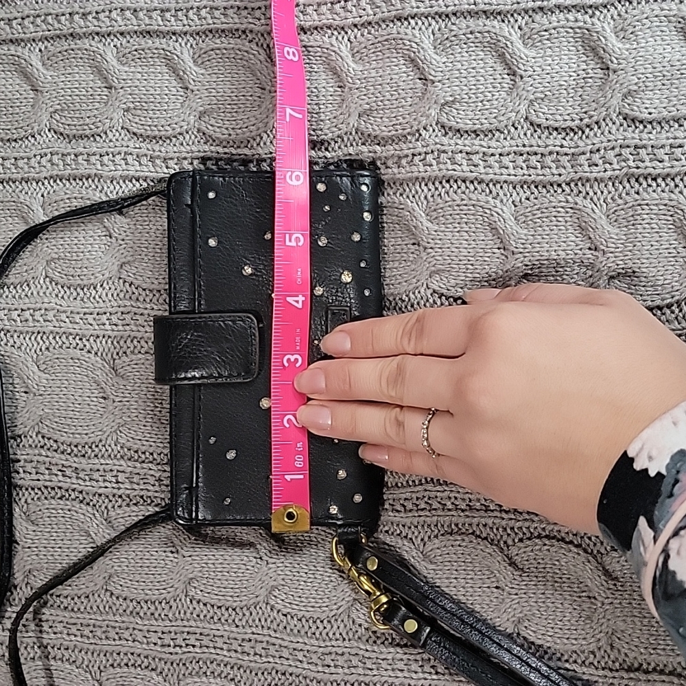 Black Fossil Wristlet/Crossbody - Picture 11 of 14
